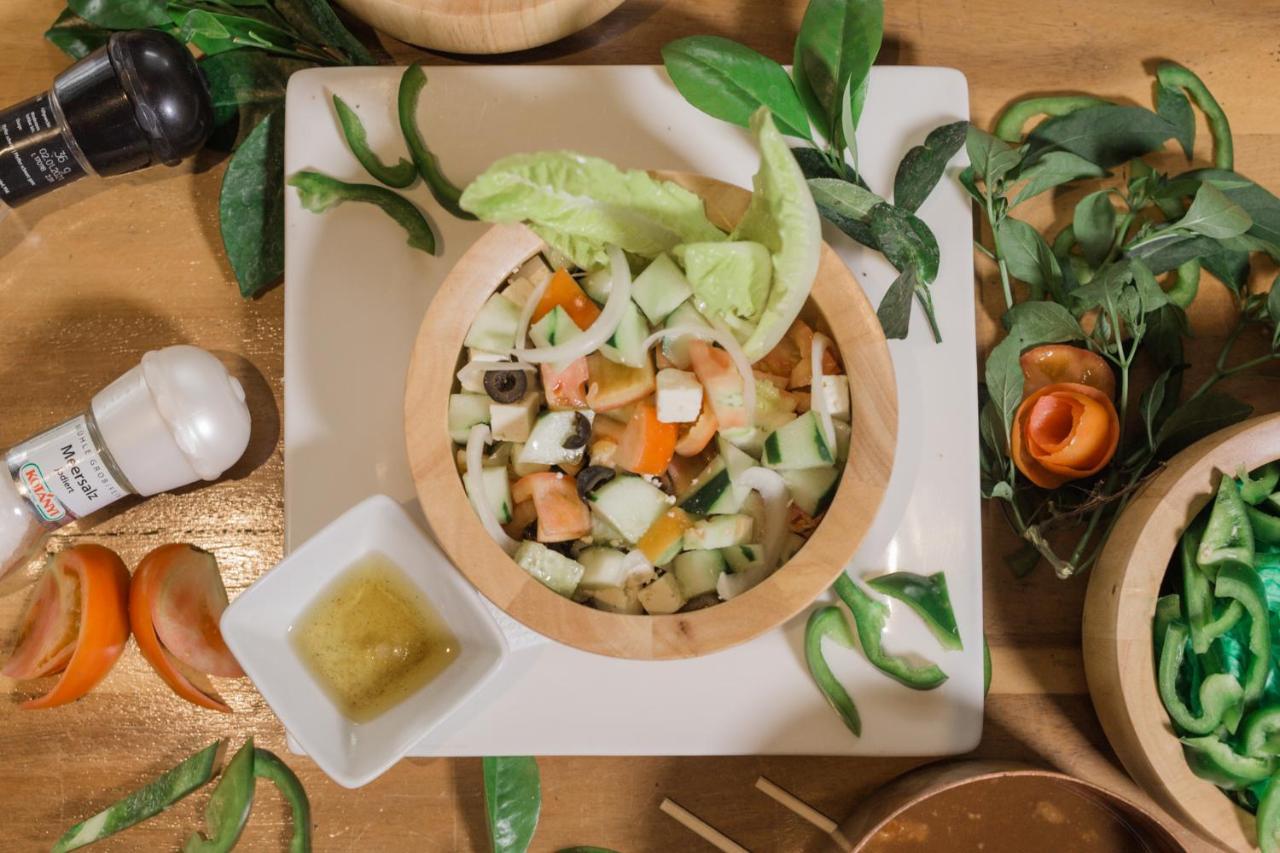 Kingsley'S Hotel And Gastro Pub Mabalacat Ngoại thất bức ảnh